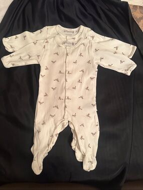 NWOT BONPOINT Unisex Georget Onesies Set of 2  Size 3 Months